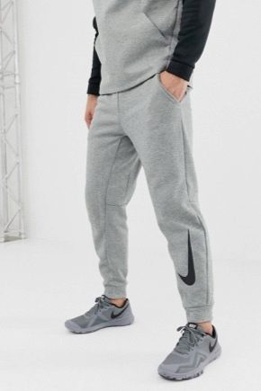 Nike sports pantalon: mga tampok at uri