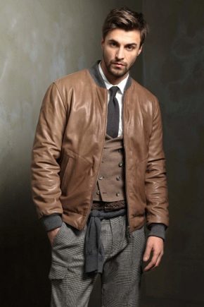 Vestes en cuir marron pour hommes