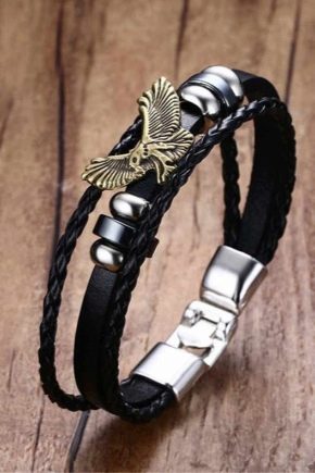 Bracelets en cuir pour hommes avec de l'argent