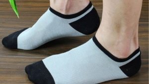 Chaussettes courtes homme : comment choisir et avec quoi porter ?