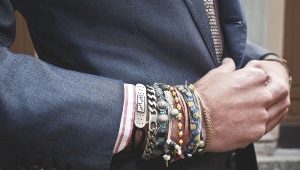 Bracelets pour hommes: variétés et conseils pour choisir