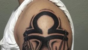 Lahat tungkol sa tattoo ng Libra para sa mga kalalakihan