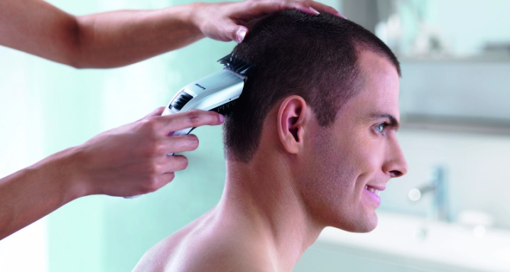 Types de coupes de cheveux pour une machine à écrire