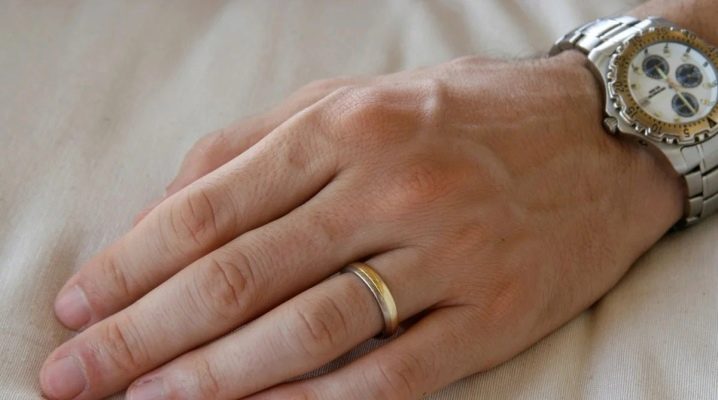 Comment connaître la taille du doigt d'un homme pour une bague ?