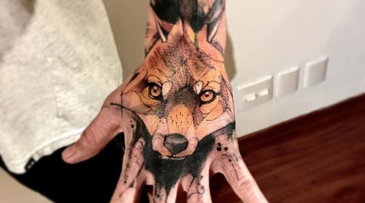 Paglalarawan ng mga tattoo ng male fox at ang kanilang pagkakalagay