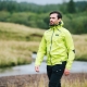 Vestes pour hommes Helly Hansen: caractéristiques, modèles actuels